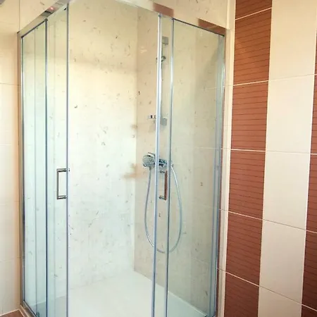Nina's Land&sea Apartman *